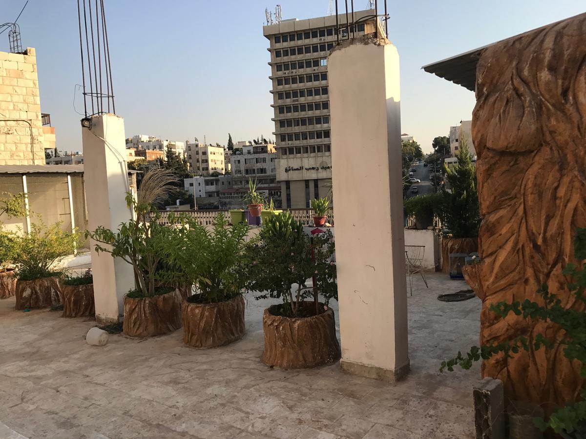 Sun Rise Hotel & Hostel & Tours Amman Esterno foto