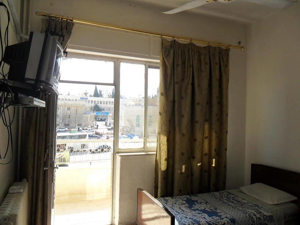 Sun Rise Hotel & Hostel & Tours Amman Esterno foto